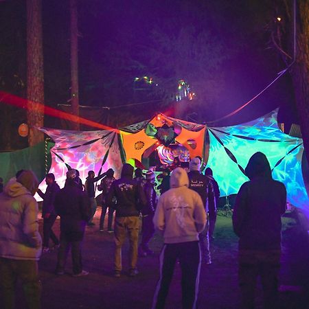 Himtrek Riverside Camps, Kasol Luaran gambar