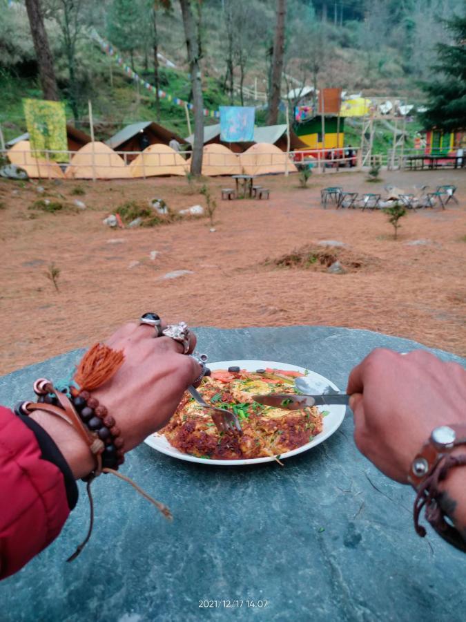 Himtrek Riverside Camps, Kasol Luaran gambar